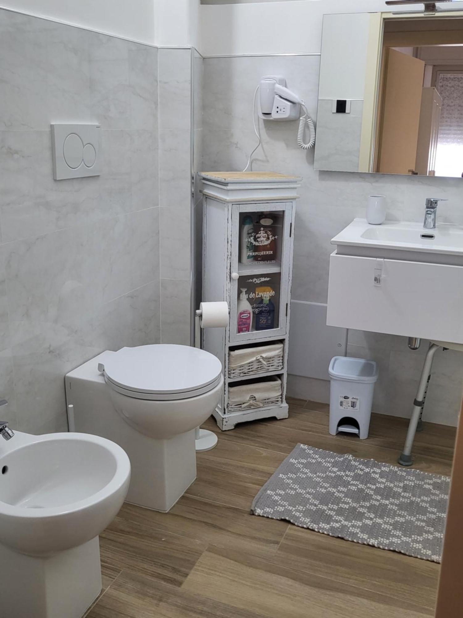 Apartamento A Casa Di Anna E Mario Cagliari Exterior foto